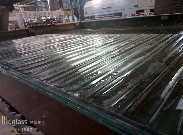 玻璃先生,武汉地铁,艺术玻璃作品