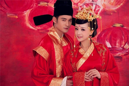 现代中式婚纱照图片_中式婚纱照(2)