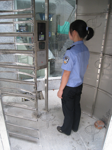 监狱全高旋转闸