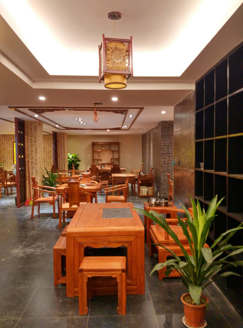 水雨轩 佛冈专卖店内景