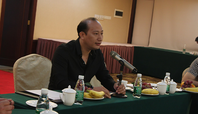热烈庆贺我司2012年度威力狮公司全国经销商大会的举行