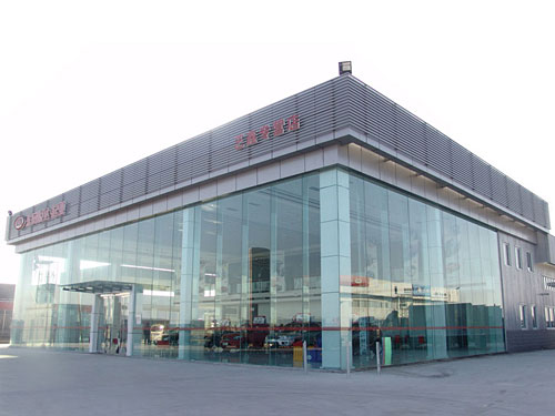 广安建国汽车起亚,海马,东风4s店幕墙工程1----四川瑞海建设工程有限