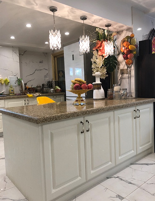 贝壳工艺品轻奢高档 wKiAiVszJyG3zUfoAAITkUnRIUM939.jpg