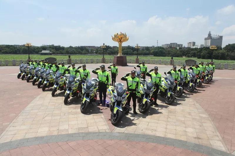 东莞市33个镇街铁骑集体亮相!你最喜欢哪一个?