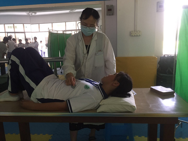 关注健康 关爱成长——2018年勒流街道中小学生健康体检